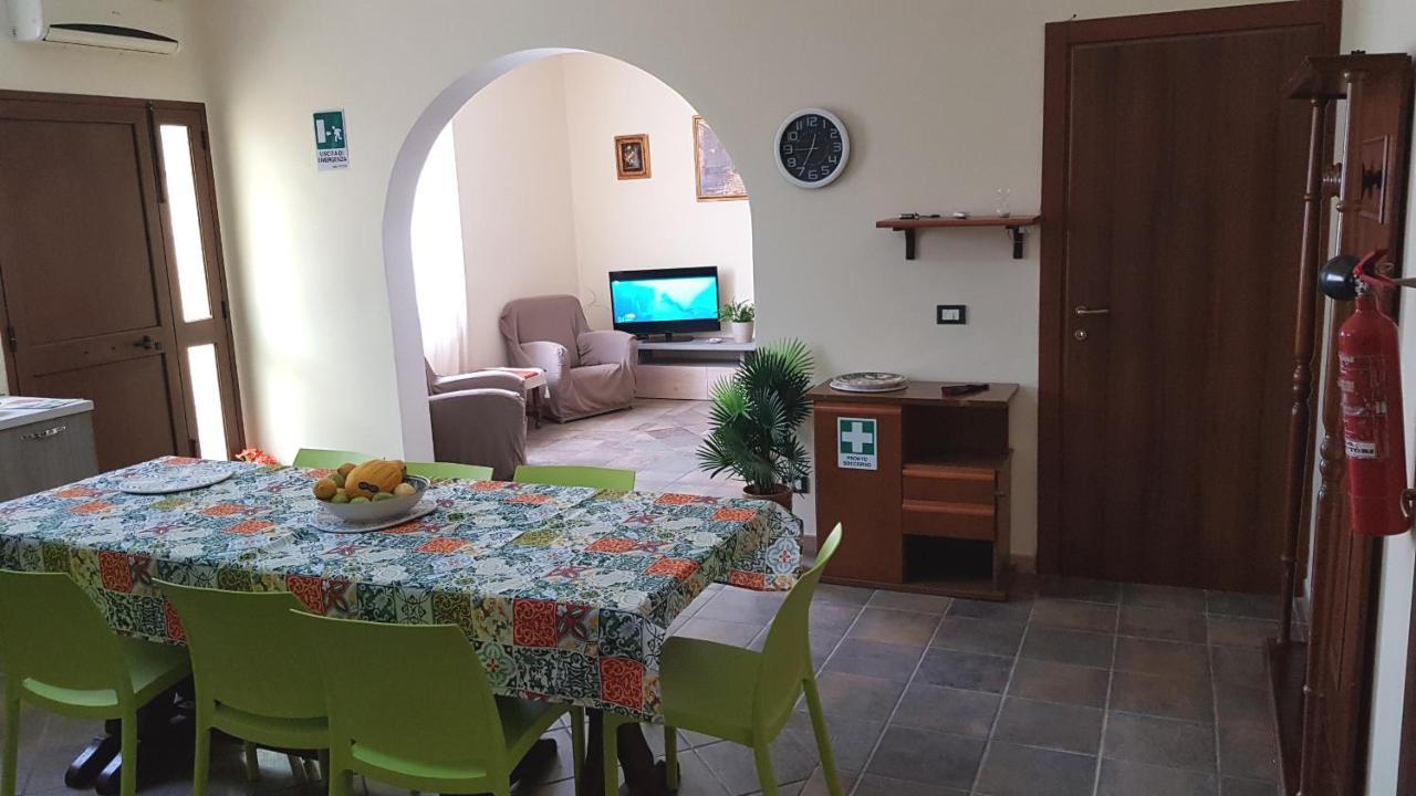 Casa Vacanze Villa Tropia Camastra Dış mekan fotoğraf